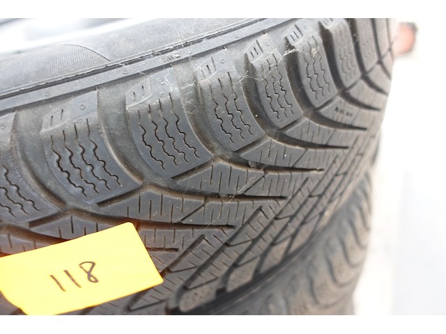 4x velg met band 15 inch - afbeelding 3 van  4