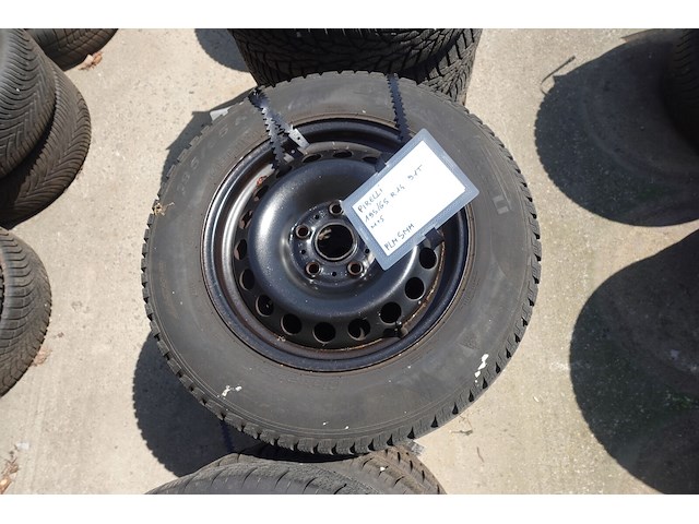 4x velg met band 15 inch - afbeelding 1 van  4