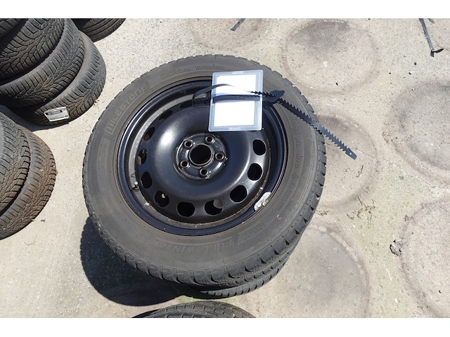 4x velg met band 16 inch - afbeelding 1 van  4