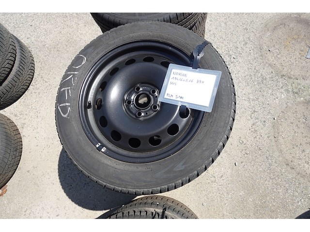 4x velg met band 16 inch - afbeelding 1 van  4
