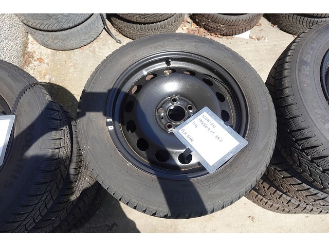 4x velg met band 16 inch - afbeelding 1 van  4