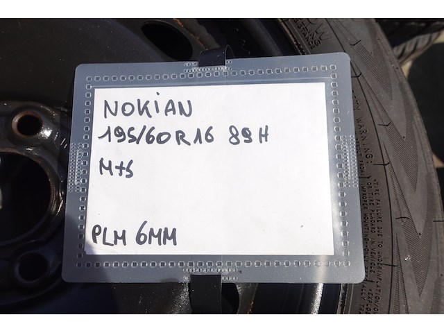 4x velg met band 16 inch - afbeelding 4 van  4