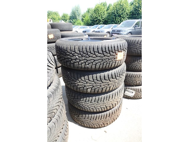 4x velg met band 16 inch - afbeelding 2 van  4