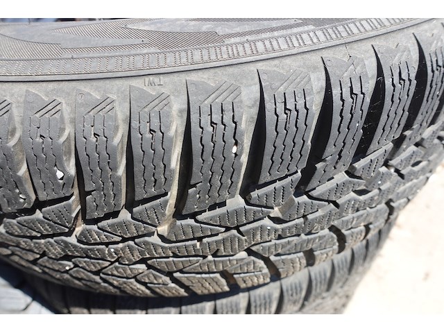 4x velg met band 16 inch - afbeelding 3 van  4