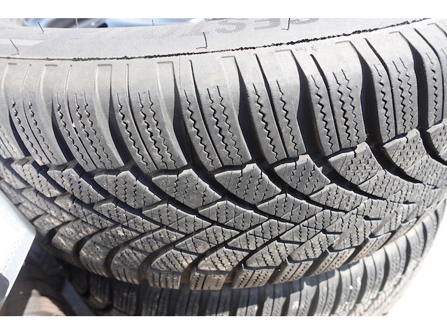 4x velg met band 16 inch - afbeelding 3 van  4