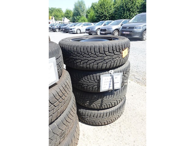 4x velg met band 17 inch - afbeelding 2 van  4