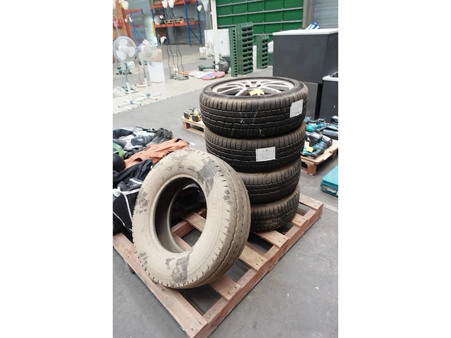 4x velg met band mercedes cla - afbeelding 1 van  8