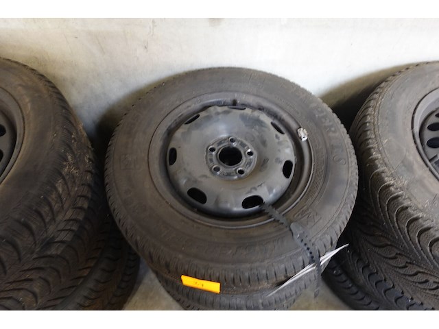 4x velg met band volkswagen 14 inch - afbeelding 1 van  4