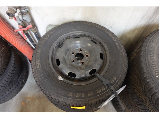 4x velg met band volkswagen 14 inch - afbeelding 1 van  4