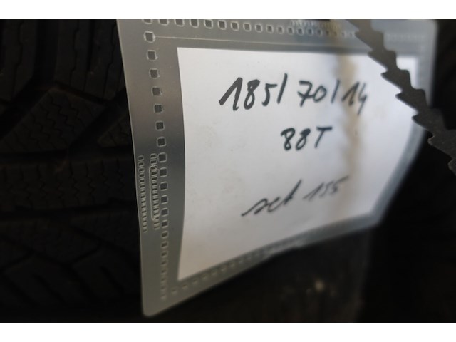 4x velg met band volkswagen 14 inch - afbeelding 4 van  4