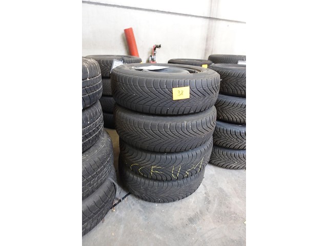 4x velg met band volkswagen 15 inch - afbeelding 2 van  4