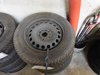4x velg met band volkswagen 15 inch - afbeelding 1 van  4