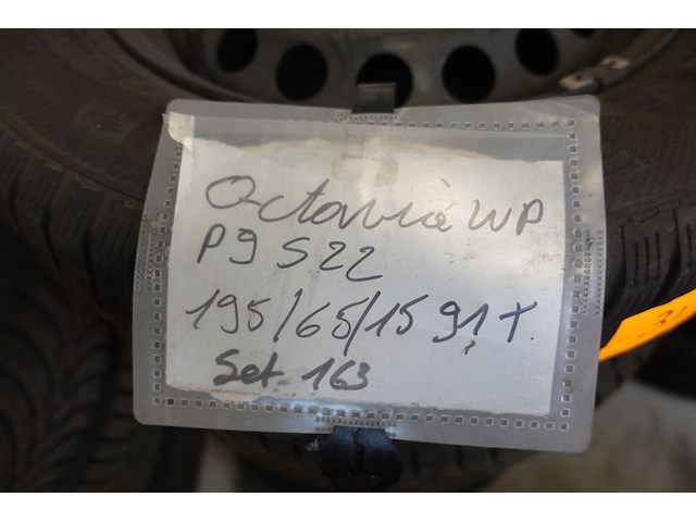 4x velg met band volkswagen 15inch - afbeelding 4 van  4