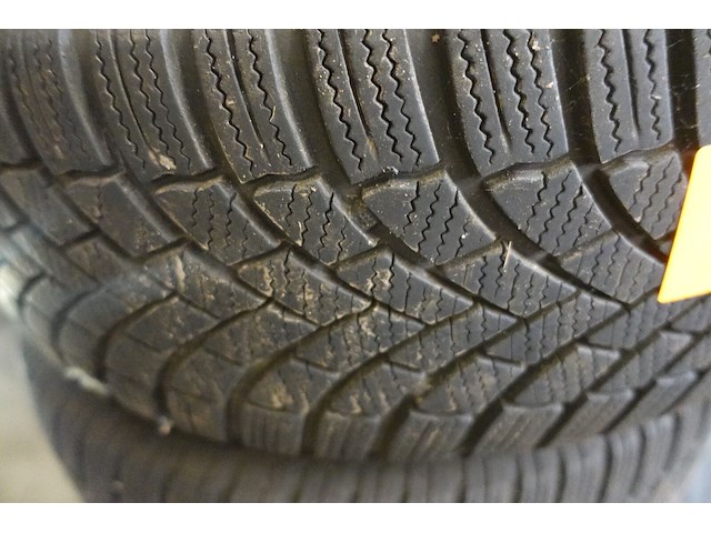 4x velg met band volkswagen 16 inch - afbeelding 3 van  4
