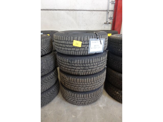 4x velg met band volkswagen 16inch - afbeelding 2 van  4