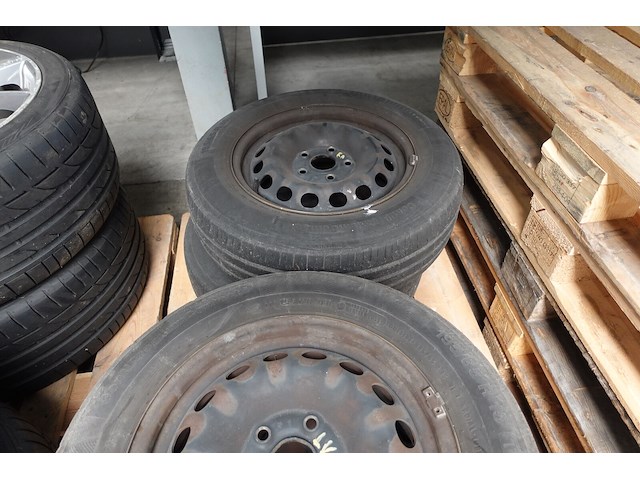  4x velg vw caddy - afbeelding 3 van  4