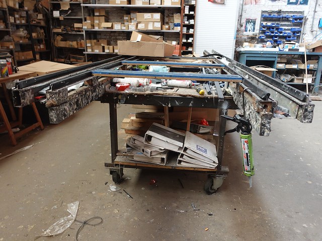 4x verrijbare werktafel - afbeelding 3 van  12