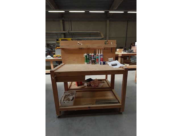 4x verrijdbare houten werkbank - afbeelding 4 van  5