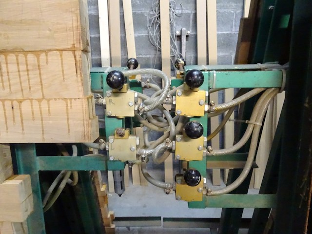 4x verrijdbare pneumatische pers - afbeelding 6 van  7