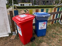 4x verrijdbare vuilbak + inhoud - afbeelding 3 van  6