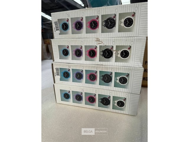 4x vintage wekkers - afbeelding 4 van  4