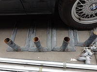 4x vlaggenmast met steun - afbeelding 3 van  6