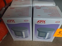 4x volautomatische polsbloeddrukmeter afk