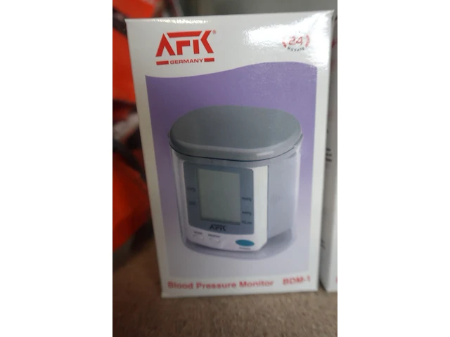 4x volautomatische polsbloeddrukmeter afk - afbeelding 2 van  2