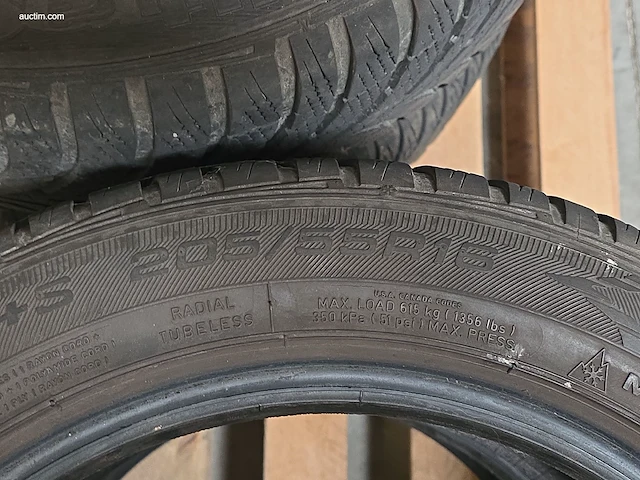 (4x) winterbanden goodyear 205/55r16 - afbeelding 3 van  4