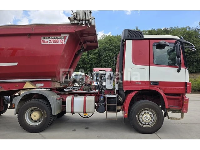 4x4 trekker mercedes actros 2046 as (2013 - 724,883 km) (6208) - afbeelding 3 van  4
