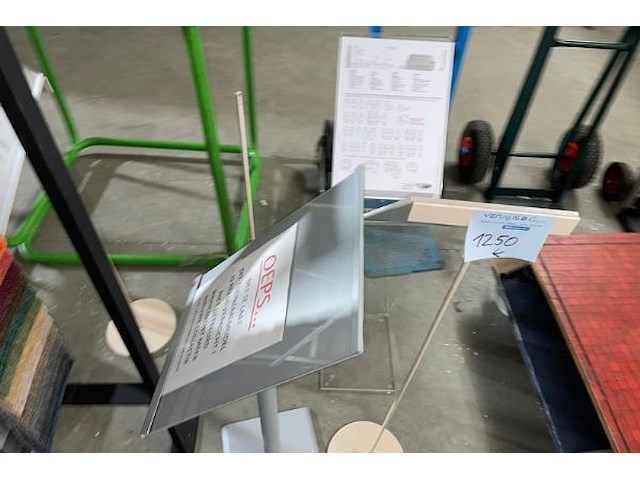 5 aanwijzingsborden + rek - afbeelding 4 van  5