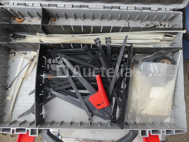 5 accessoires - afbeelding 10 van  11