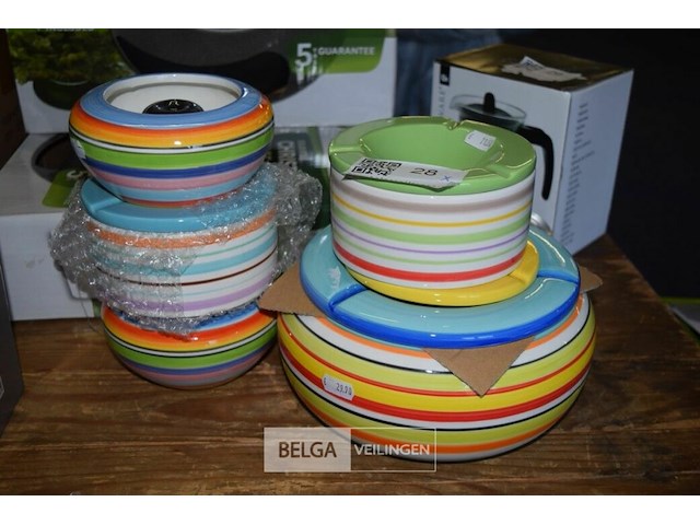 5 asbakken - afbeelding 1 van  3