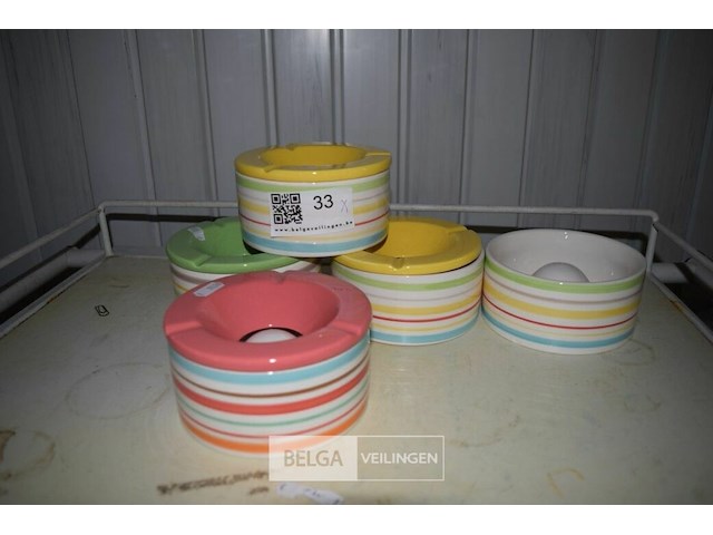 5 asbakken - afbeelding 1 van  3