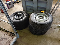 5 autobanden (2x175/70r14t, 1x155-12, 1x155/80r13, 1x155r12) - afbeelding 1 van  9