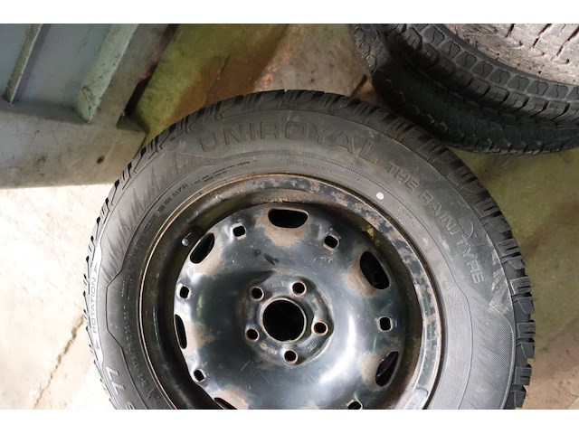 5 autobanden (2x175/70r14t, 1x155-12, 1x155/80r13, 1x155r12) - afbeelding 8 van  9