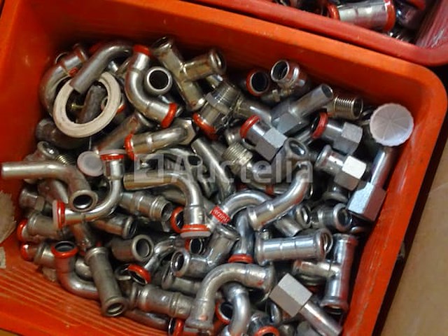 5 bakken (krimpkoppelingen, bevestigingsmiddelen), slangbak - afbeelding 10 van  17