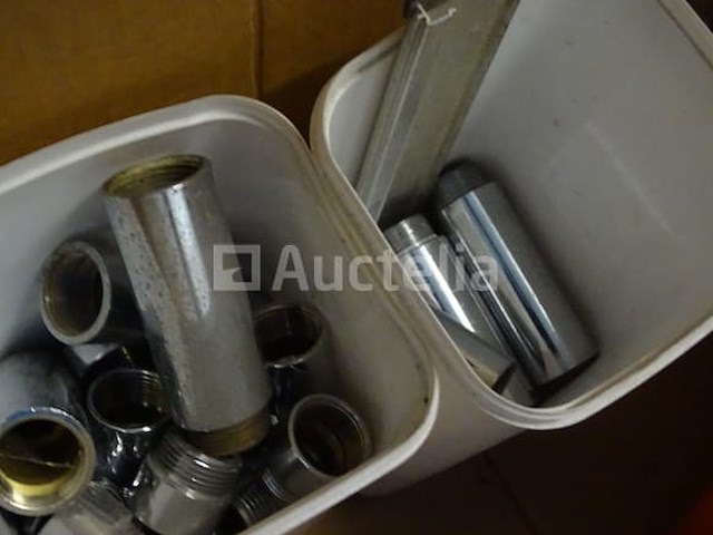 5 bakken (krimpkoppelingen, bevestigingsmiddelen), slangbak - afbeelding 17 van  17