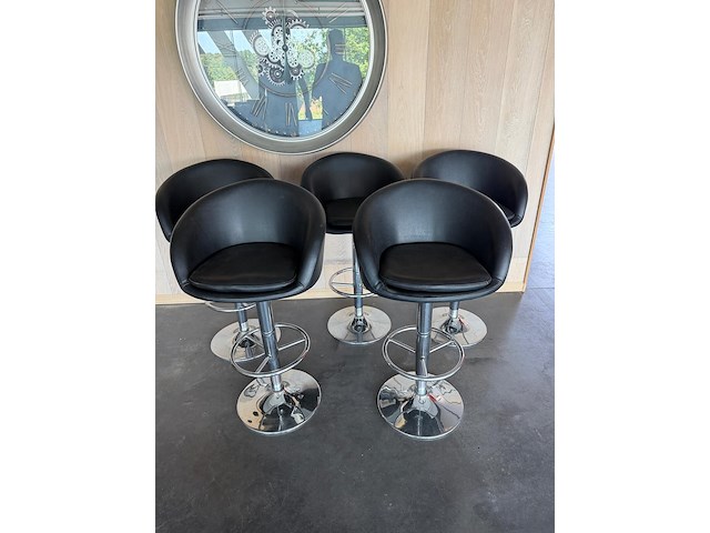 5 barstoelen - afbeelding 2 van  3