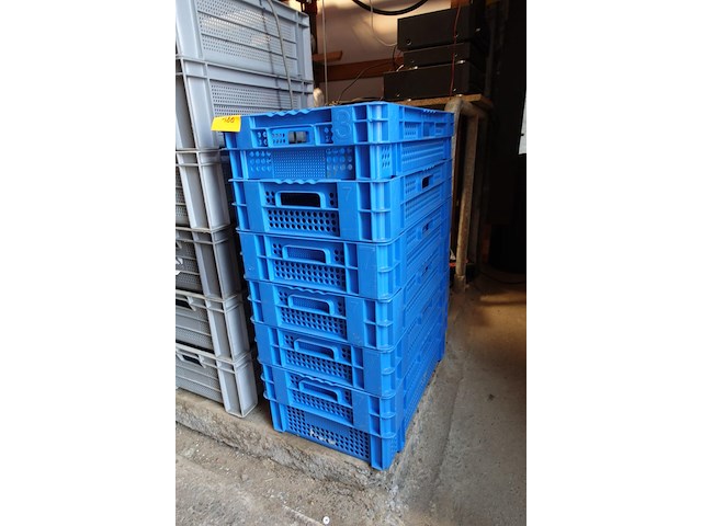 5 blauwe bakken d. 24 cm en 1 blauwe bak d. 14cm b.36 l. 56cm - afbeelding 2 van  4