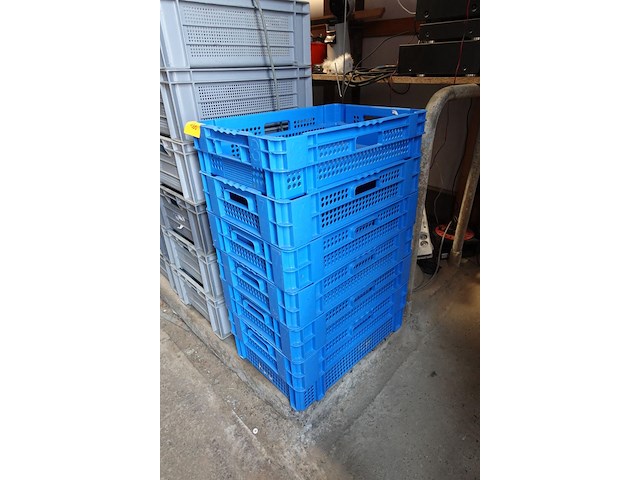 5 blauwe bakken d. 24 cm en 1 blauwe bak d. 14cm b.36 l. 56cm - afbeelding 4 van  4