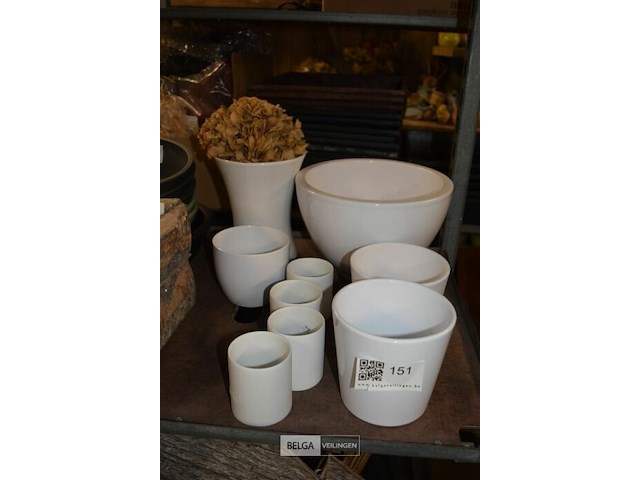 5 bloempot wit en 4 theelichtjes - afbeelding 1 van  4