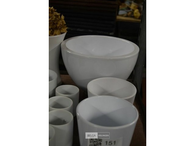 5 bloempot wit en 4 theelichtjes - afbeelding 3 van  4