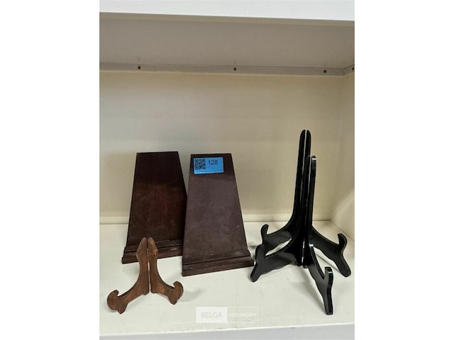 5 boekenstandaards - afbeelding 1 van  4