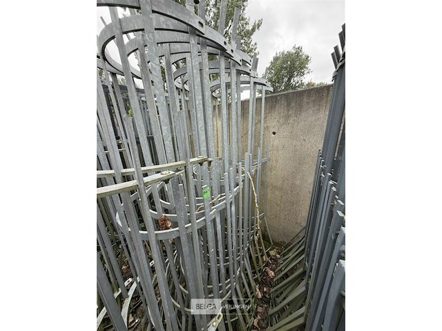 ± 5 boombeschermers - afbeelding 2 van  2