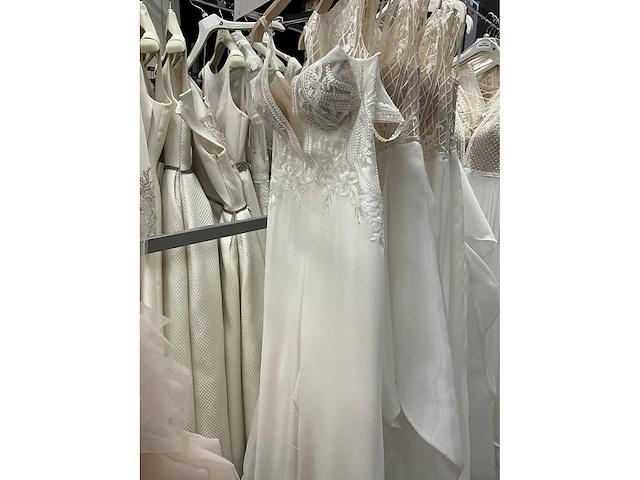 5 bruidsjurken libelle (totaalprijs) - afbeelding 7 van  16