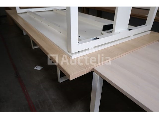 5 bureautafels - afbeelding 9 van  12