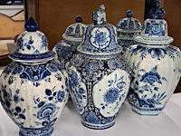 5 delftse vazen - afbeelding 1 van  2