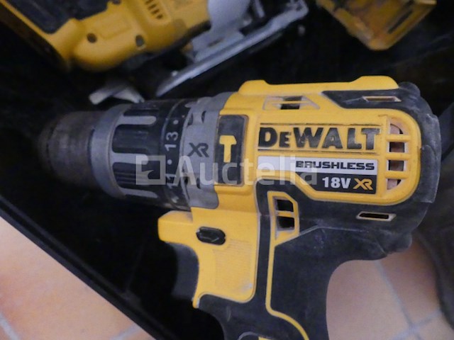 5 dewalt batterij-aangedreven gereedschappen - afbeelding 5 van  14