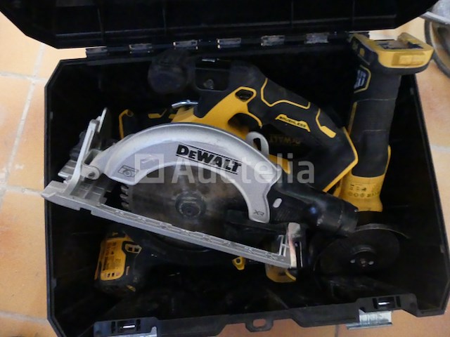 5 dewalt batterij-aangedreven gereedschappen - afbeelding 1 van  14